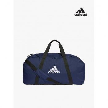 Adidas Bolsa Tiro Primegreen Duffle 62l Azul con capacidad de 62 litros, fabricada con materiales sostenibles Primegreen, diseño resistente y duradero, incluye compartimentos para organización, correas ajustables y acolchadas para