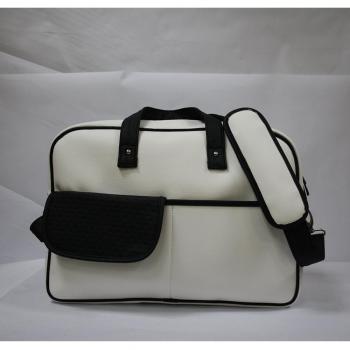 Baby Star M11-0124 - Bolso de paseo para silla universal, color blanco y negro