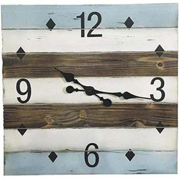 Reloj Cuadrado de Madera Junto al Mar