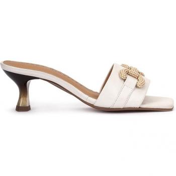 Sandalias de tacón de mujer de piel con adorno en color blanco modelo ESCORCA