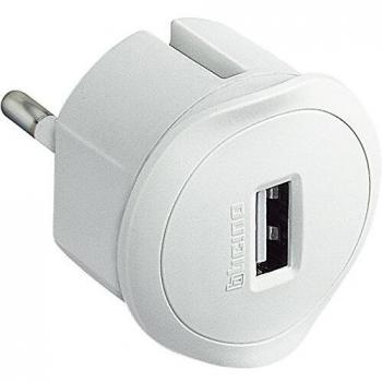 Adaptador Bticino con toma USB 1.5A y enchufe alemán blanco S3625DU
