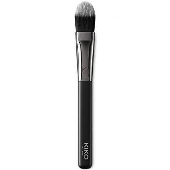KIKO Milano Face 03 Flat Foundation Brush | Brocha plana para bases de maquillaje líquidas o en crema, fibras sintéticas