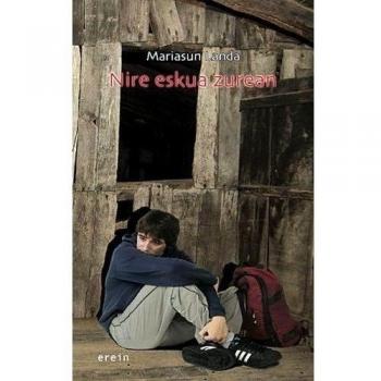 Nire Eskua Zurean: 8