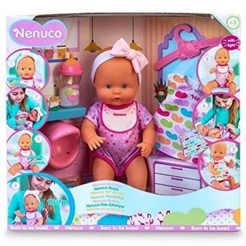 Nenuco - ¿Un eructito?, muñeco bebé electrónico con sonido que llora se ilumina su babero y eructa después del biberón, hace pipi en el orinal, para niños y niñas de 3 años, Famosa