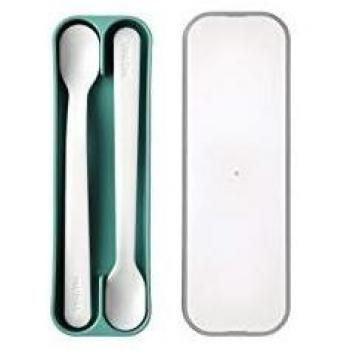 Set de 2 cucharas largas para bebé Mio - Turquesa intenso con funda portátil, aptas para lavavajillas