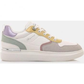 Zapatillas de mujer tipo basket bajas con cierre de cordones