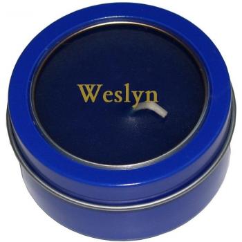 Candela en caja de metal con tapadera plástica con nombre grabado: Weslyn