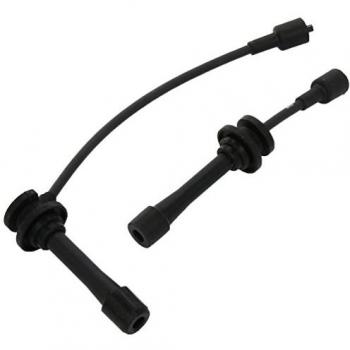 Juego de cables de encendido NGK 0717, compatible con múltiples modelos de vehículos, incluye 4 cables de encendido de alta calidad, resistente a altas temperaturas y diseñado para mejorar la eficiencia del motor