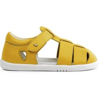 Sandalias Bobux Tidal Amarillo con tira autoadherente para bebés de la marca Bobux