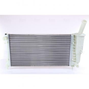 Radiador de refrigeración del motor NISSENS 61923, tipo: radiador, características: diseño específico para vehículos, fabricado con materiales de alta calidad, eficiente en la disipación de calor, compatible con diversos modelos de automóviles
