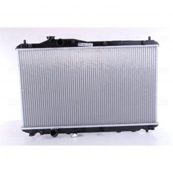 Radiador NISSENS 681377 - Refrigeración del motor, tipo de radiador para vehículos, fabricado por Nissens, diseñado para optimizar la temperatura del motor y mejorar el rendimiento del sistema de refrigeración