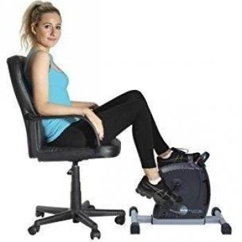 GymMate - Convierte cualquier silla en una bicicleta de ejercicios - Mini Ejercitador Magnético de terapéutico y una gran alternativa a las pesadas bicicletas convencionales. - Trabaje tanto las piernas como los brazos. Color Negro