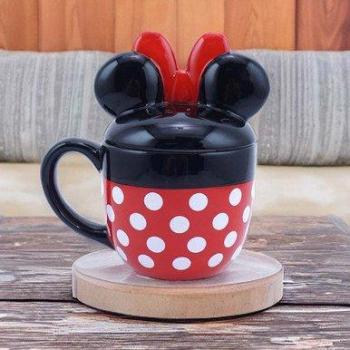 Taza Disney de Minnie Mouse con tapa y diseño en relieve de 425 ml