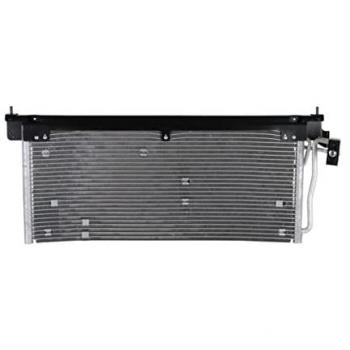 Condensador de aire acondicionado Nissens 94502, sistema de aire acondicionado, alta eficiencia, diseño optimizado para refrigeración, compatible con múltiples modelos de vehículos, fabricado con materiales duraderos y resistentes a la corrosión