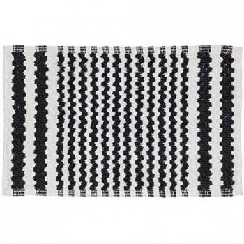 Alfombra de baño color negra a rayas medidas 50 x 80 cm de Sealskin 294445419