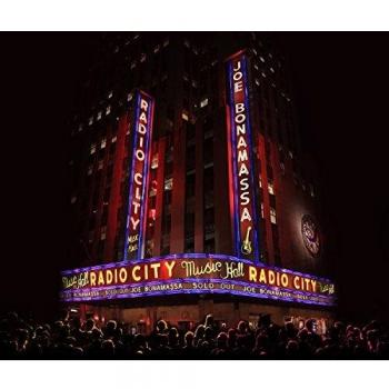 Live At Radio City Music Hall [CD/BR]