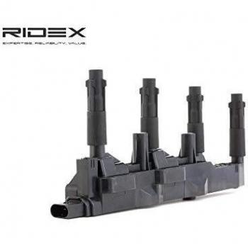Bobina de encendido RIDEX 689C0225 para MERCEDES-BENZ A-Klasse (W168) y VANEO (414), incluye conector SAE y bujía