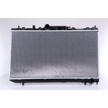 Radiador de refrigeración del motor NISSENS 64643A, tipo: Radiador, características: diseño eficiente para la refrigeración del motor, fabricado con materiales de alta calidad, compatible con múltiples modelos de vehículos, fácil instalación y man