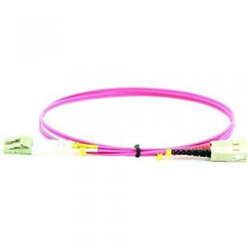 Cable de Fibra Óptica Microconnect LC/UPC-SC/UPC OM4 10m Multimodo Bajo Humo Cero Halógeno (LSZH) Violeta