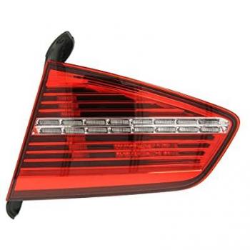 Luz trasera MAGNETI MARELLI 714081430801 con características de piloto trasero, derecho interno y diseño específico para vehículos