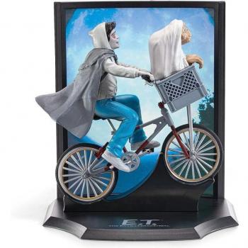 Noble Collection E.T. & Elliot Over the Moon Figura Toyllectible