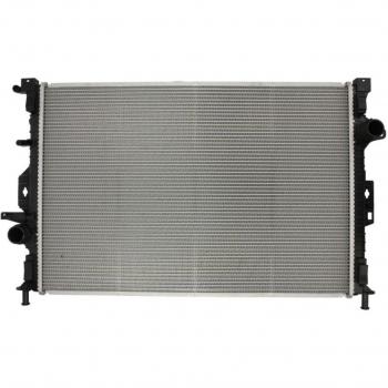 Radiador NISSENS 66857 para refrigeración del motor, compatible con vehículos específicos, fabricado en materiales de alta calidad, diseñado para un rendimiento óptimo en la refrigeración del motor y una fácil instalación