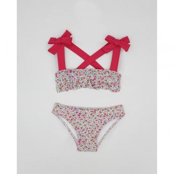 Bikini florecita rosa tirantes y lazos fresa