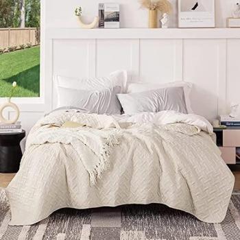 Bedsure Colchas Cama 150 Modernas Beige - Colcha Bouti Fina para Otoño y Invierno, Cubre Cama Multiusos Entretiempo 250x280cm