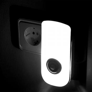 Orbegozo LP 2000 - Luz LED Nocturna, Sensor crepuscular y de Movimiento, Encendido/Apagado automático, Modo Linterna, protección sobrecarga, sobrecalentamiento y Cortocircuitos
