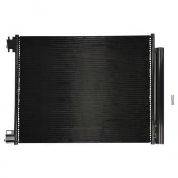 Condensador de aire acondicionado Thermotec KTT110708 - Alta eficiencia, diseño compacto, fácil instalación, compatible con múltiples modelos de vehículos
