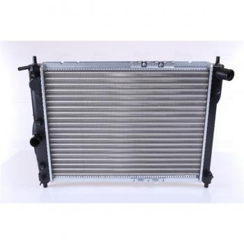 Radiador de refrigeración del motor NISSENS 61644, tipo de producto: radiador, características: diseño específico para vehículos, alta eficiencia en la transferencia de calor, fabricado con materiales de calidad, fácil instalación, compatible con m