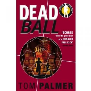 Foul Play: Balón Muerto (Libro de Detective de Fútbol)