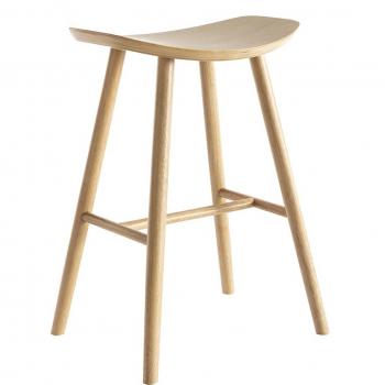 Taburete de bar Miliboo de madera clara 65 cm modelo Demory
