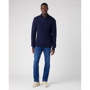Wrangler Men's Greensboro Regular Fit Straight Leg Jeans in Blue