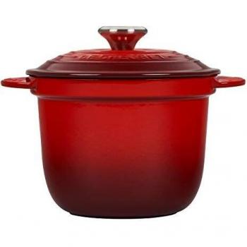 Le Creuset 18cm Enamelled Cast Iron Cocotte in Cherry Red