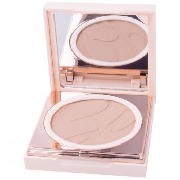 Bionike Defence Color Soft Touch Compact Powder Shade 102 Honey 8g - Transparent Radiant Finish for Long-lasting Makeup
