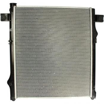 Radiador Nissens 61030 para refrigeración del motor y enfriamiento térmico