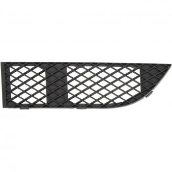 Rejilla de ventilación para parachoques BLIC 5513-00-0076925P, con diseño específico para adaptación en vehículos, fabricada con materiales de alta calidad, resistente a impactos y condiciones climáticas adversas