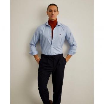 Camisa oxford de hombre Lion of Porches de corte slim lisa en color azul claro