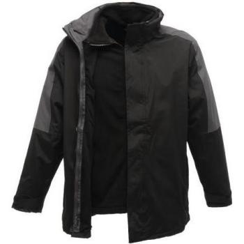 Chaqueta 3 en 1 impermeable y cortavientos modelo Defender III para hombre de Regatta, características: resistente al agua, cortavientos, diseño versátil con capas desmontables, ideal para actividades al aire libre, disponible en tall