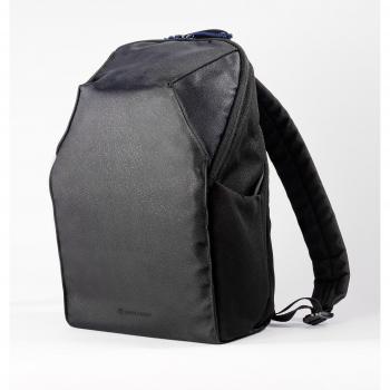 Vanguard Vesta Strive 40 - Mochila para cámara réflex y Accesorios, 22x14x39cm, Color Negro
