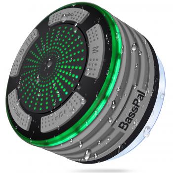 BassPal Altavoz de ducha, IPX7 impermeable portátil inalámbrico Bluetooth 4.0 altavoces con super bajo y sonido HD, altavoz perfecto para la playa, piscina, cocina y hogar