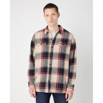 Wrangler - Camisa de hombre de corte classic de cuadros en color negro y sobrecamisa de corte holgado