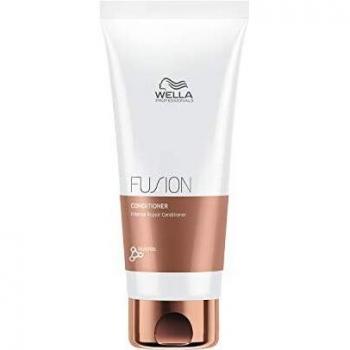 Wella Professionals Fusion Conditioner 200ml - Intensive regenerating conditioner for damaged hair, formulated to strengthen and repair, suitable for all hair types