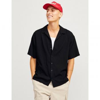 Camisa Jack&Jones Jeff negra textura manga corta de hombre con cierre abotonado y tejido fruncido