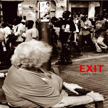 Exit: Trilingual Edition