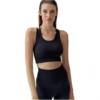 Top de yoga Nilay negro de Born Living Yoga