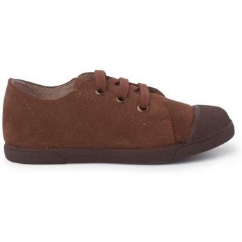 Zapatillas de serraje de niño con puntera de goma y cordones