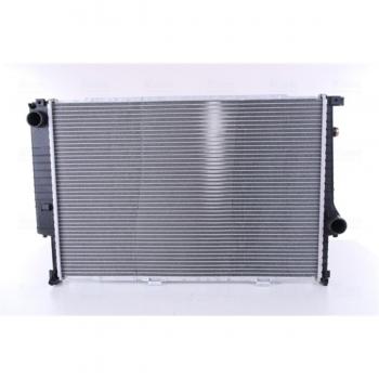 Radiador de refrigeración del motor NISSENS 60747A, tipo: radiador, características: compatible con sistemas de refrigeración de motores, diseño optimizado para una mejor transferencia de calor, fabricado con materiales de alta calidad para mayor