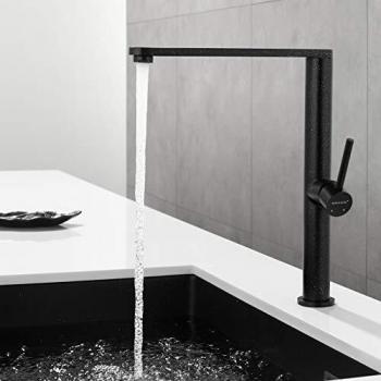 Faulkatze Grifo de cocina negro Mezclador de cocina giratorio de 360 ​​° y Grifo de cocina de una sola palanca ajustable en frío y caliente de acero inoxidable